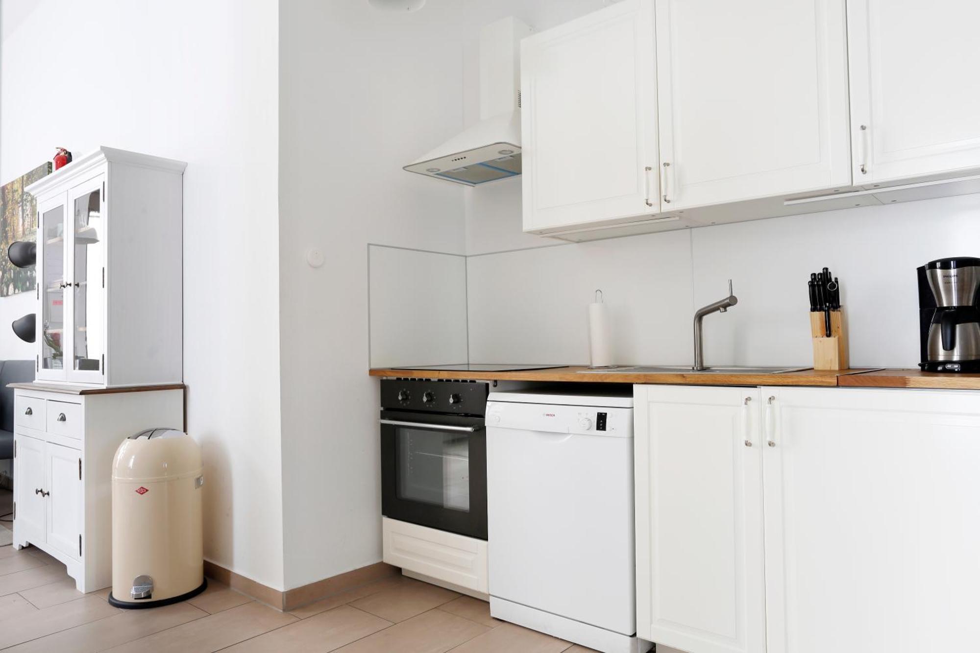 Nieb By Rockchair Apartments L Superhost Status L 3 Bedrooms Boxspringbeds 3 Bathrooms In Center "Kurfuerstendamm" - Cozy Family & Business Flair Welcomes You! Berlin Exterior photo