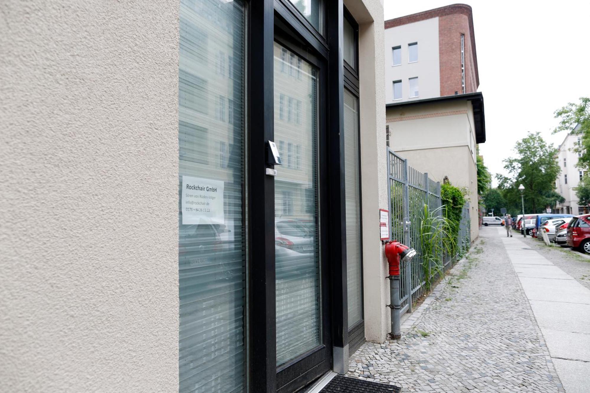 Nieb By Rockchair Apartments L Superhost Status L 3 Bedrooms Boxspringbeds 3 Bathrooms In Center "Kurfuerstendamm" - Cozy Family & Business Flair Welcomes You! Berlin Exterior photo