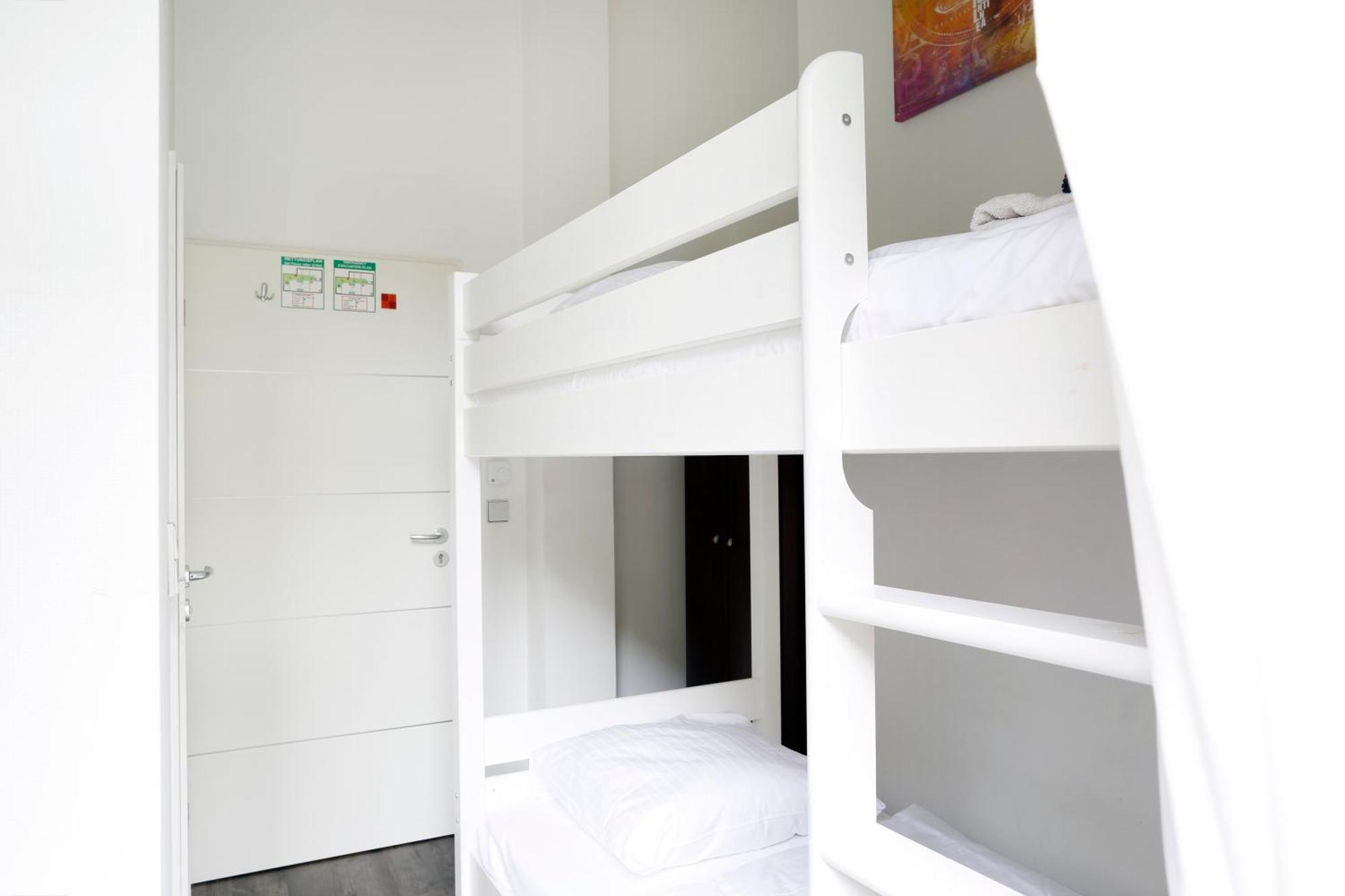 Nieb By Rockchair Apartments L Superhost Status L 3 Bedrooms Boxspringbeds 3 Bathrooms In Center "Kurfuerstendamm" - Cozy Family & Business Flair Welcomes You! Berlin Exterior photo